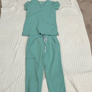 Figs scrubs. Size xxs PETITE